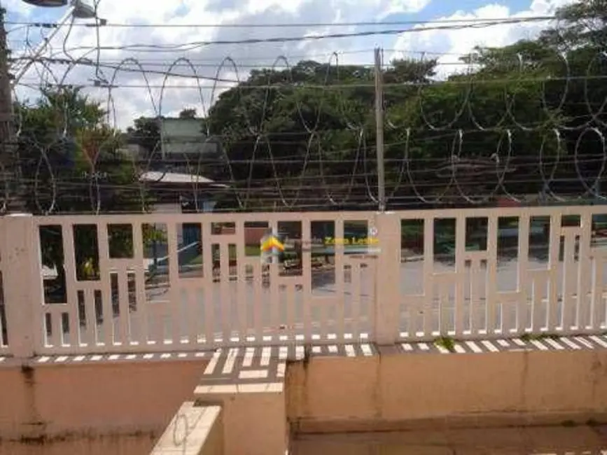 Sobrado com 3 quartos à venda, 184m2 em Cidade Patriarca, São Paulo - SP - imagem 2 Foto 2 de Sobrado com 3 quartos à venda, 184m2 em Cidade Patriarca, São Paulo - SP