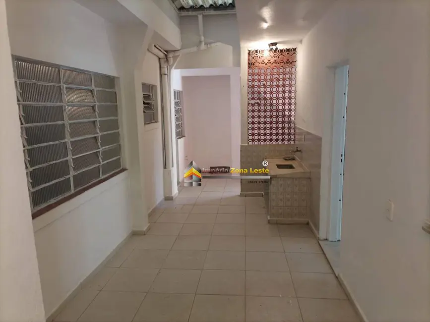 Foto 14 de Sobrado com 3 quartos para alugar, 250m2 em Vila Costa Melo, São Paulo - SP