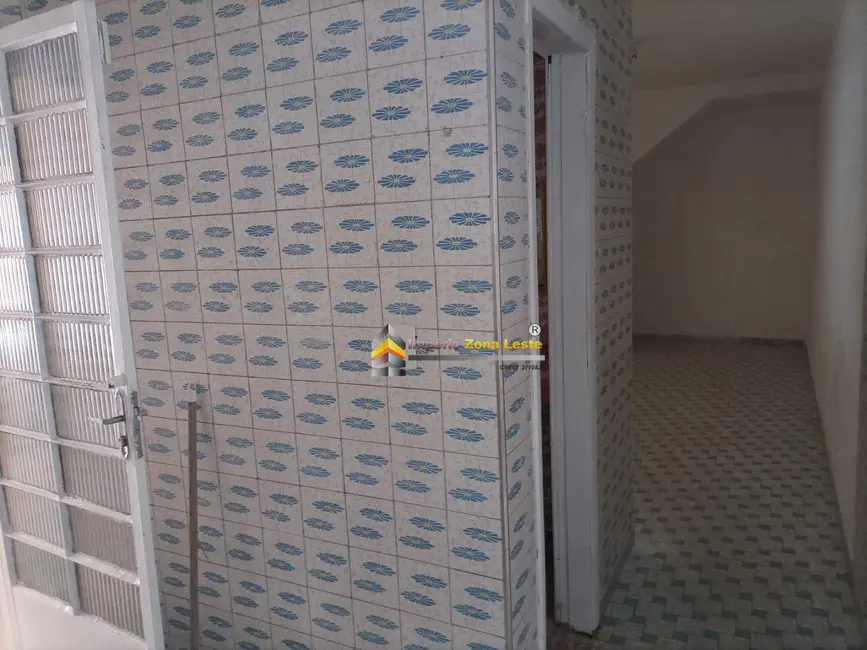Foto 10 de Sobrado com 3 quartos para alugar, 250m2 em Vila Costa Melo, São Paulo - SP