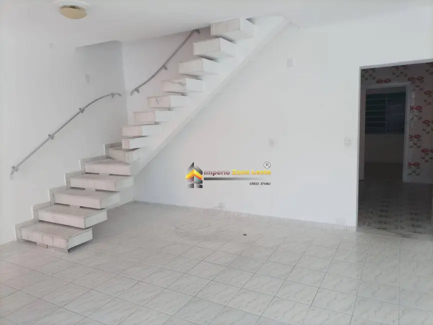 Foto 4 de Sobrado com 3 quartos para alugar, 250m2 em Vila Costa Melo, São Paulo - SP