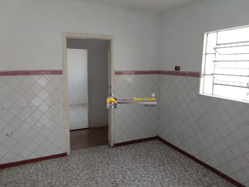 Foto 9 de Casa com 2 quartos para alugar, 80m2 em Vila Euthalia, São Paulo - SP