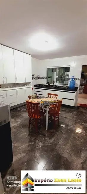 Sobrado com 3 quartos à venda, 150m2 em Jardim Triana, São Paulo - SP - imagem 4 Foto 4 de Sobrado com 3 quartos à venda, 150m2 em Jardim Triana, São Paulo - SP
