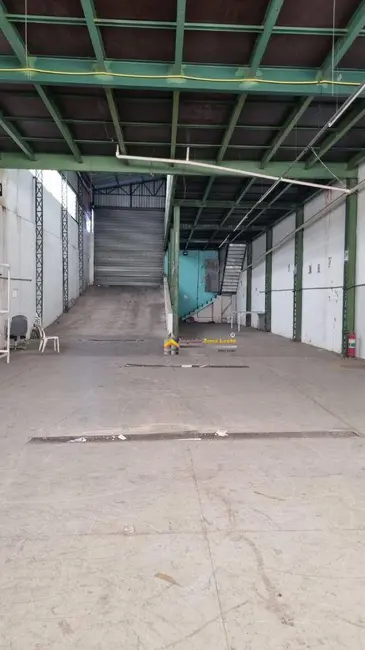Armazém / Galpão para alugar, 350m2 em Vila Guilhermina, São Paulo - SP - imagem 3 Foto 3 de Armazém / Galpão para alugar, 350m2 em Vila Guilhermina, São Paulo - SP