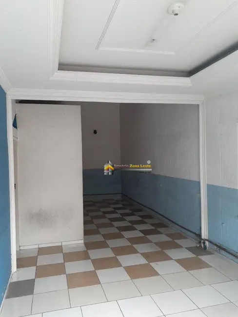 Sala Comercial para alugar, 35m2 em Vila Carmosina, São Paulo - SP - imagem 4 Foto 4 de Sala Comercial para alugar, 35m2 em Vila Carmosina, São Paulo - SP