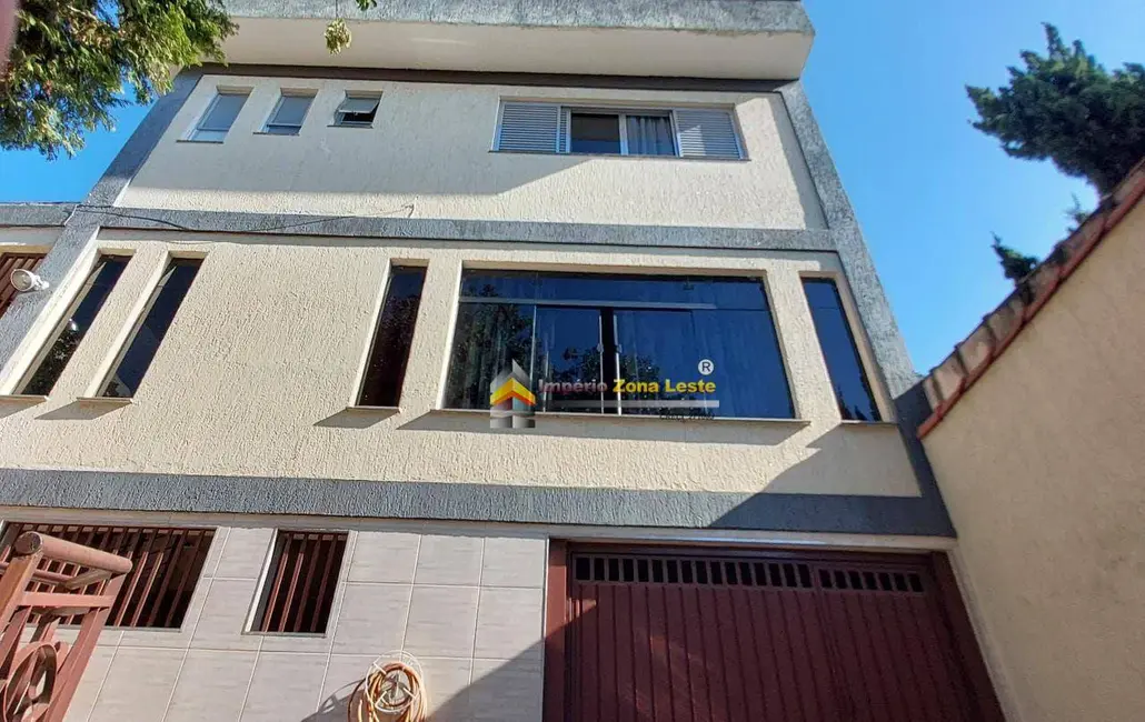 Foto 2 de Sobrado com 3 quartos à venda, 400m2 em Vila Nova Savoia, São Paulo - SP