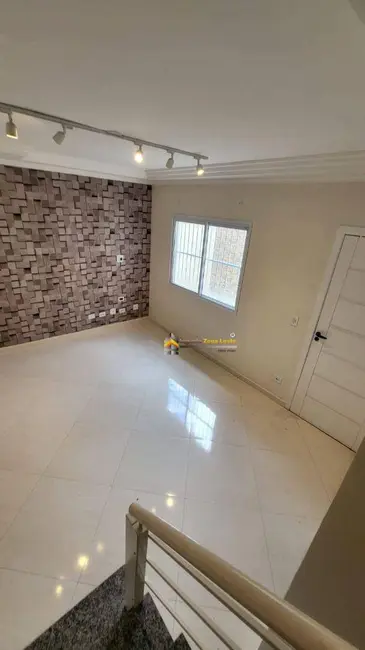 Sobrado com 3 quartos à venda, 112m2 em Vila Matilde, São Paulo - SP - imagem 4 Foto 4 de Sobrado com 3 quartos à venda, 112m2 em Vila Matilde, São Paulo - SP