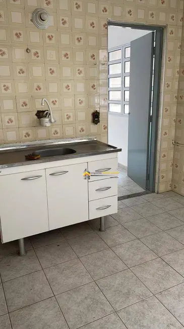 Apartamento com 2 quartos para alugar, 58m2 em Conjunto Habitacional Padre José de Anchieta, São Paulo - SP - imagem 3 Foto 3 de Apartamento com 2 quartos para alugar, 58m2 em Conjunto Habitacional Padre José de Anchieta, São Paulo - SP