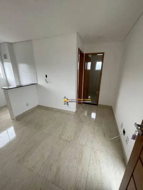 Foto 2 de Kitnet com 1 quarto à venda, 30m2 em Parque das Paineiras, São Paulo - SP