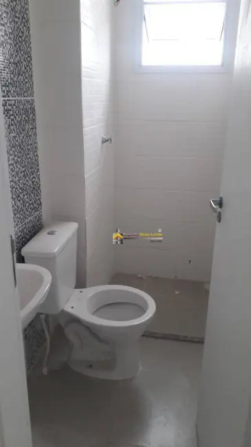 Foto 8 de Kitnet com 2 quartos à venda, 38m2 em Parque Paineiras, São Paulo - SP