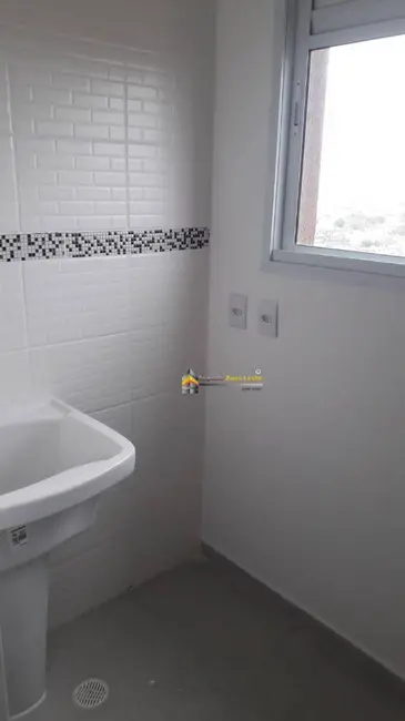 Foto 4 de Kitnet com 2 quartos à venda, 38m2 em Parque Paineiras, São Paulo - SP