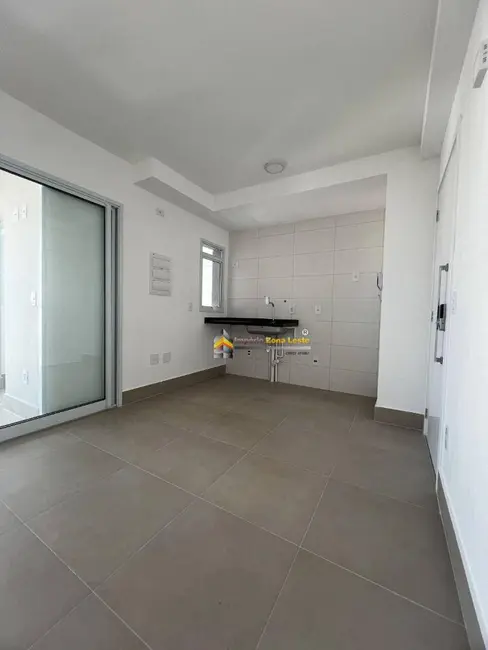 Foto 3 de Kitnet com 1 quarto à venda, 36m2 em Vila Azevedo, São Paulo - SP