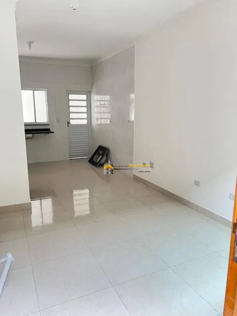 Sobrado com 2 quartos à venda, 67m2 em Parque Boturussu, São Paulo - SP - imagem 2 Foto 2 de Sobrado com 2 quartos à venda, 67m2 em Parque Boturussu, São Paulo - SP