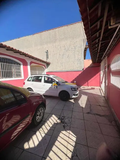 Sobrado com 3 quartos à venda, 385m2 em Vila Bauab, São Paulo - SP - imagem 2 Foto 2 de Sobrado com 3 quartos à venda, 385m2 em Vila Bauab, São Paulo - SP