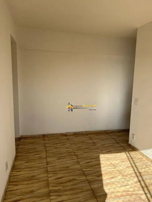 Foto 2 de Apartamento com 2 quartos para alugar, 55m2 em Vila Salete, São Paulo - SP