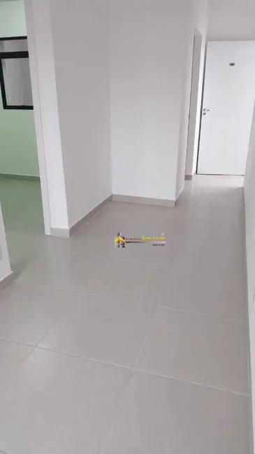 Foto 2 de Apartamento com 2 quartos para alugar, 42m2 em Vila Dalila, São Paulo - SP