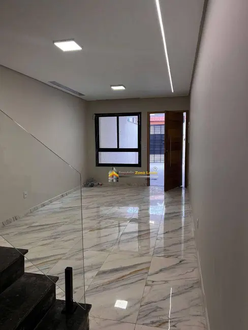 Sobrado com 3 quartos à venda, 129m2 em Vila Ré, São Paulo - SP - imagem 5 Foto 5 de Sobrado com 3 quartos à venda, 129m2 em Vila Ré, São Paulo - SP