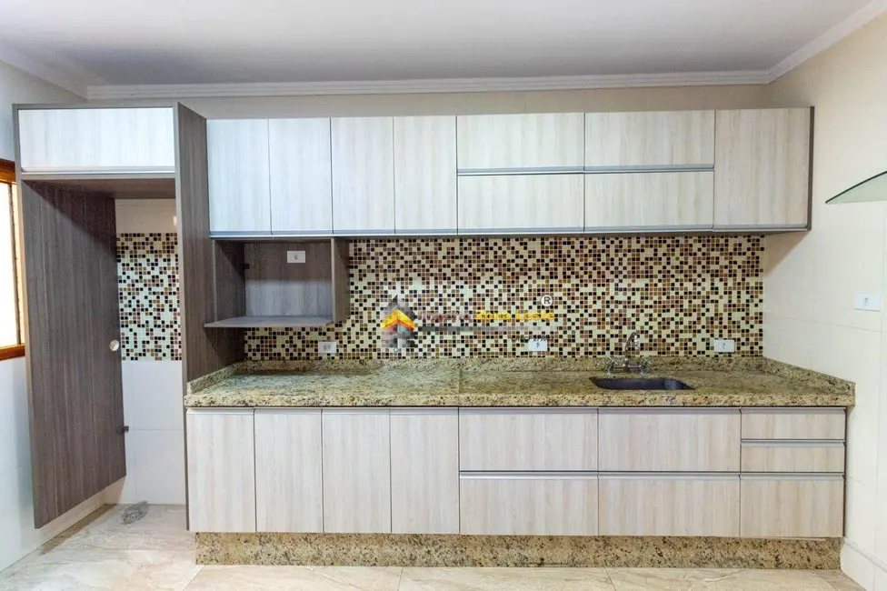 Sobrado com 3 quartos à venda, 117m2 em Jardim Popular, São Paulo - SP - imagem 7 Foto 7 de Sobrado com 3 quartos à venda, 117m2 em Jardim Popular, São Paulo - SP