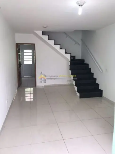 Foto 1 de Sobrado com 2 quartos para alugar, 60m2 em Itaquera, São Paulo - SP