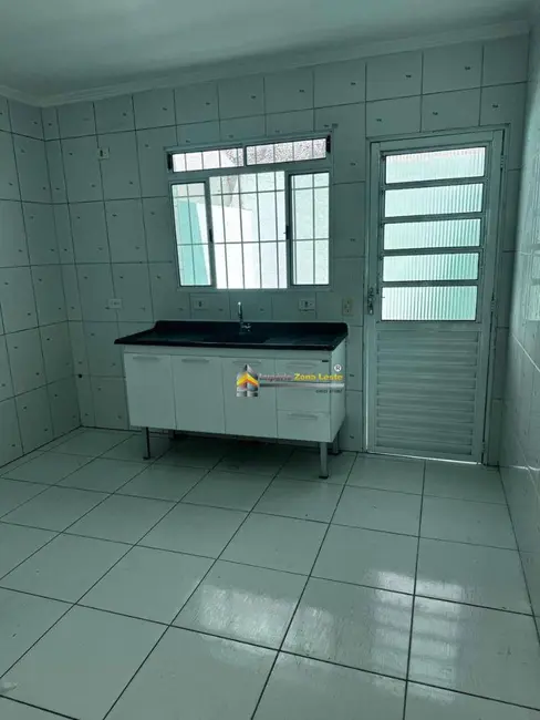 Foto 5 de Sobrado com 2 quartos para alugar, 60m2 em Itaquera, São Paulo - SP