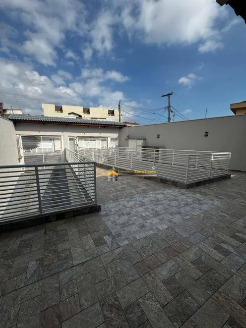 Sobrado com 3 quartos à venda, 300m2 em Vila Matilde, São Paulo - SP - imagem 6 Foto 6 de Sobrado com 3 quartos à venda, 300m2 em Vila Matilde, São Paulo - SP