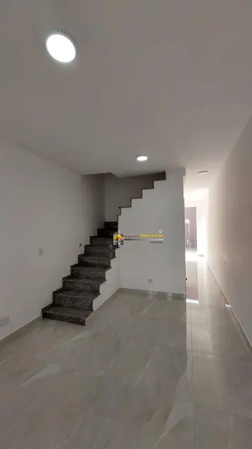 Sobrado com 2 quartos à venda, 70m2 em Jardim Fernandes, São Paulo - SP - imagem 1 Foto 1 de Sobrado com 2 quartos à venda, 70m2 em Jardim Fernandes, São Paulo - SP