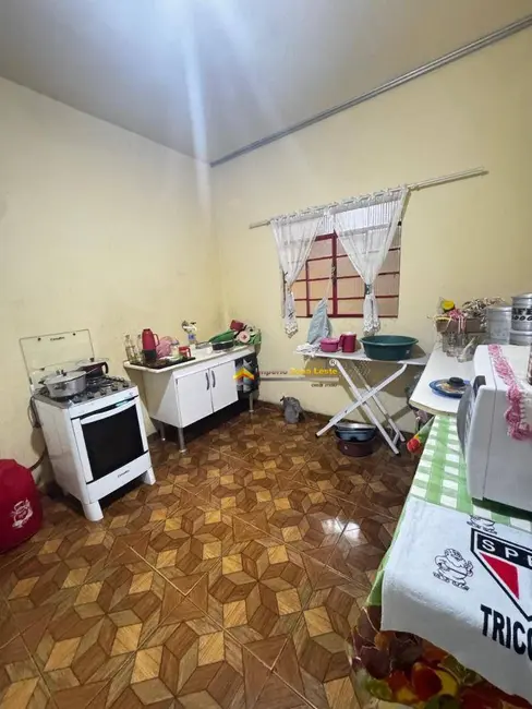 Foto 8 de Casa com 2 quartos à venda, 125m2 em Burgo Paulista, São Paulo - SP