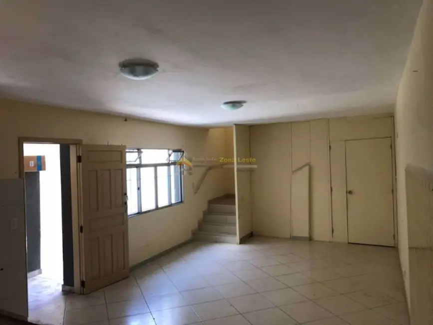 Foto 2 de Sobrado com 2 quartos para alugar, 35m2 em Vila Buenos Aires, São Paulo - SP