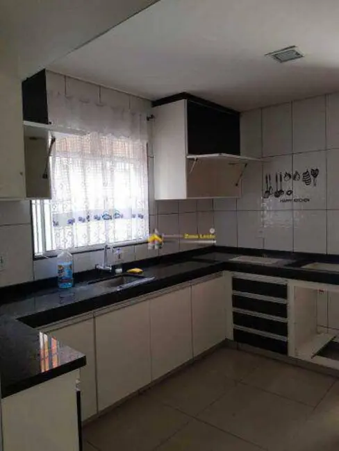 Foto 6 de Terreno / Lote à venda, 256m2 em Parque Maria Luiza, São Paulo - SP