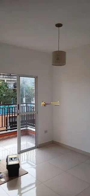Foto 2 de Apartamento com 2 quartos para alugar, 44m2 em Jardim Eliane, São Paulo - SP