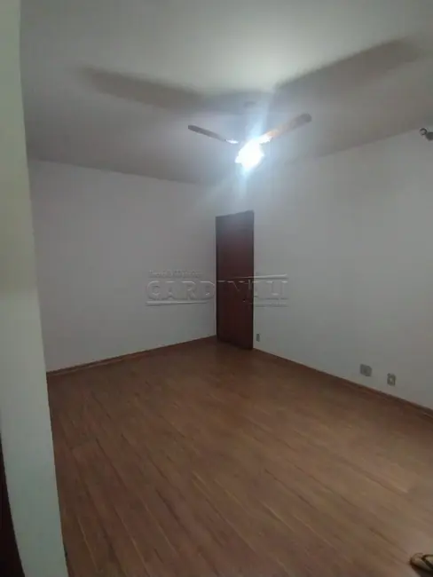 Foto 1 de Apartamento com 2 quartos à venda em Sao Carlos - SP