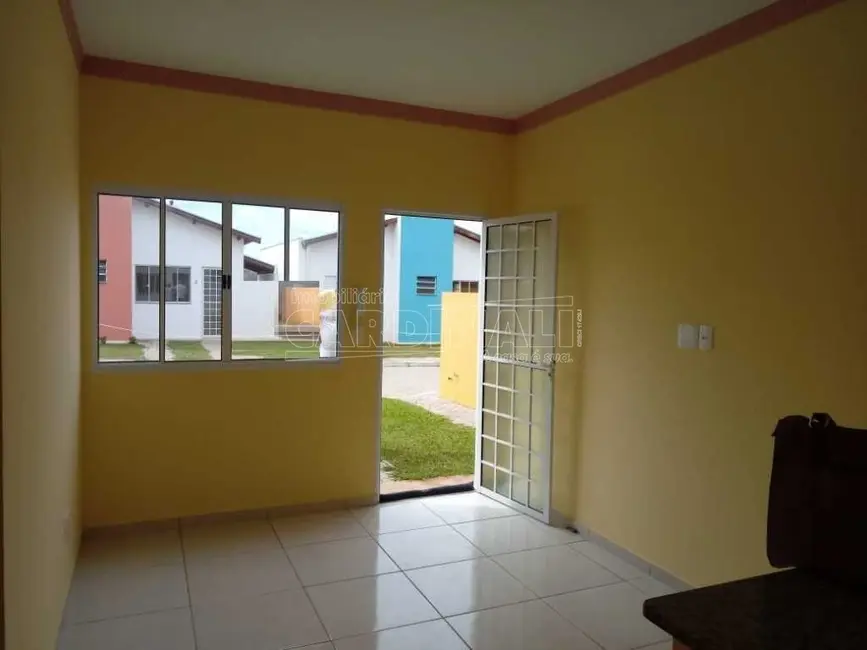 Foto 1 de Casa de Condomínio com 2 quartos à venda, 60m2 em Ribeirao Bonito - SP