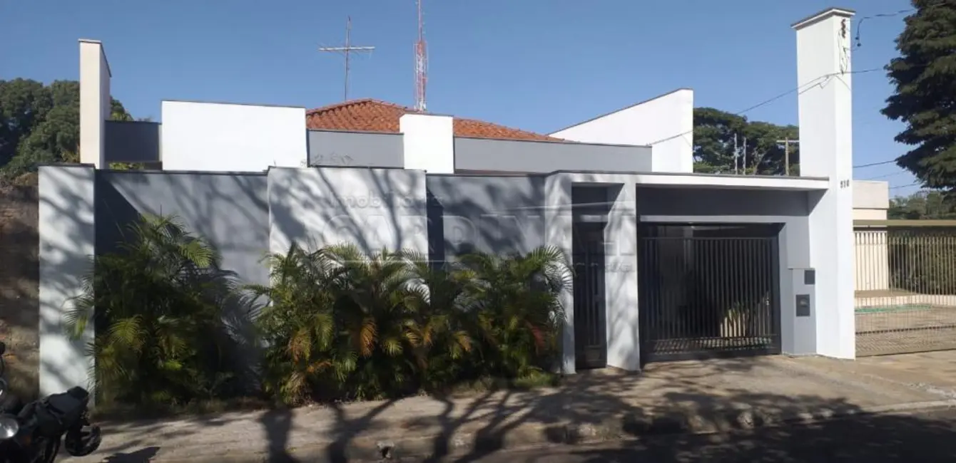 Foto 2 de Casa com 3 quartos para alugar, 321m2 em Araraquara - SP