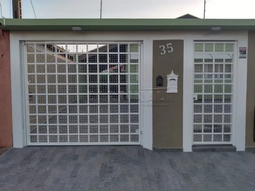 Foto 1 de Casa com 3 quartos à venda, 153m2 em Araraquara - SP