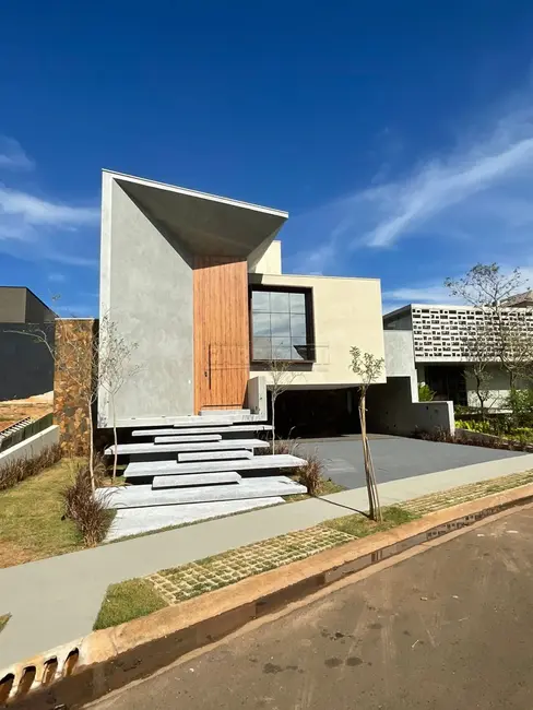 Foto 1 de Casa de Condomínio com 4 quartos à venda, 374m2 em Sao Jose Do Rio Preto - SP