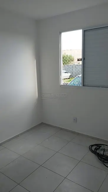 Foto 2 de Apartamento com 2 quartos à venda, 40m2 em Sao Carlos - SP