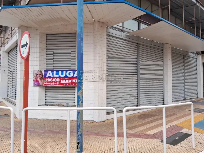 Foto 1 de Sala Comercial à venda, 876m2 em Araraquara - SP