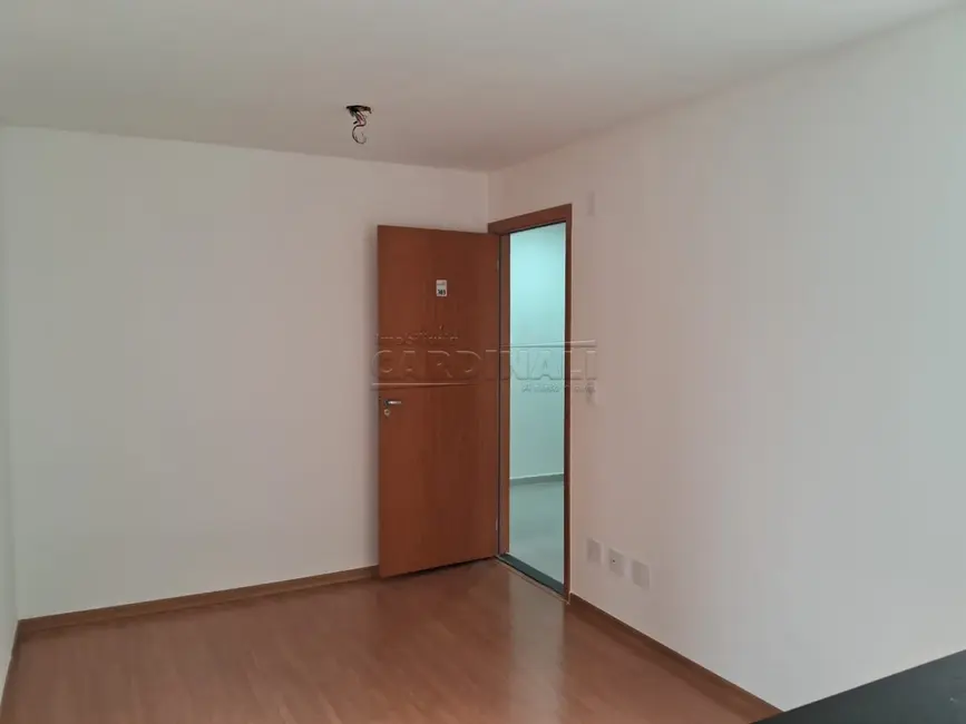 Foto 2 de Apartamento com 2 quartos para alugar, 47m2 em Araraquara - SP