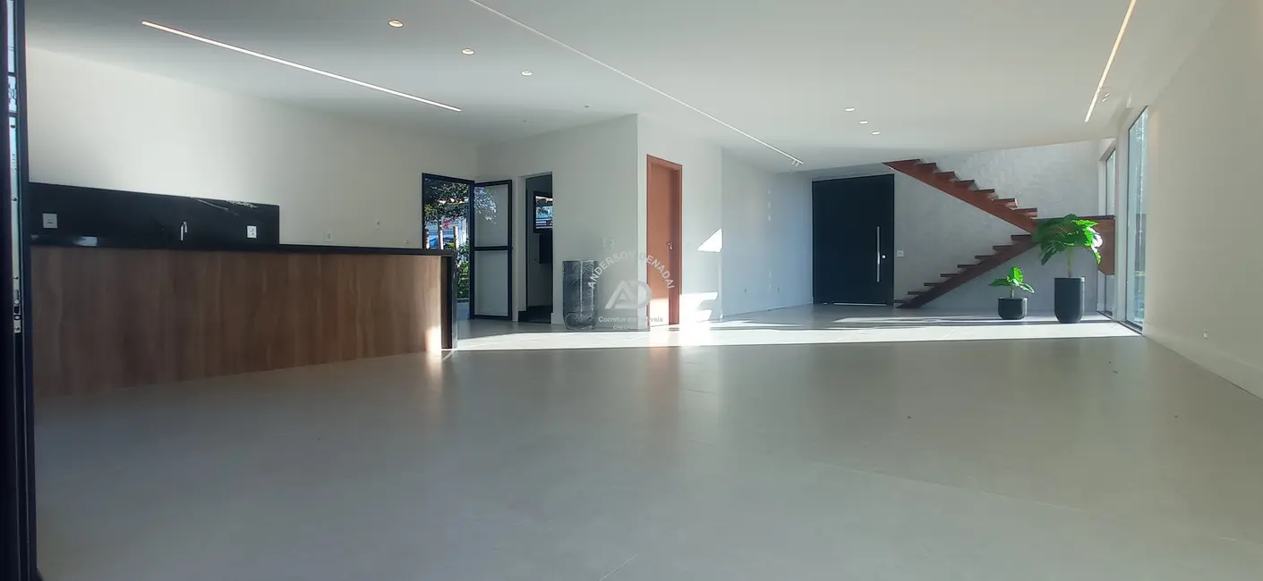 Foto 7 de Casa de Condomínio com 4 quartos à venda, 312m2 em Iriri, Anchieta - ES