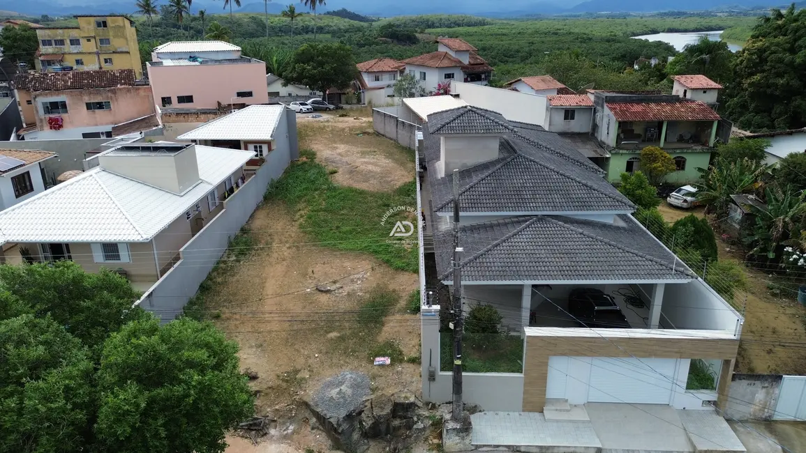 Foto 2 de Terreno / Lote à venda, 360m2 em Anchieta - ES