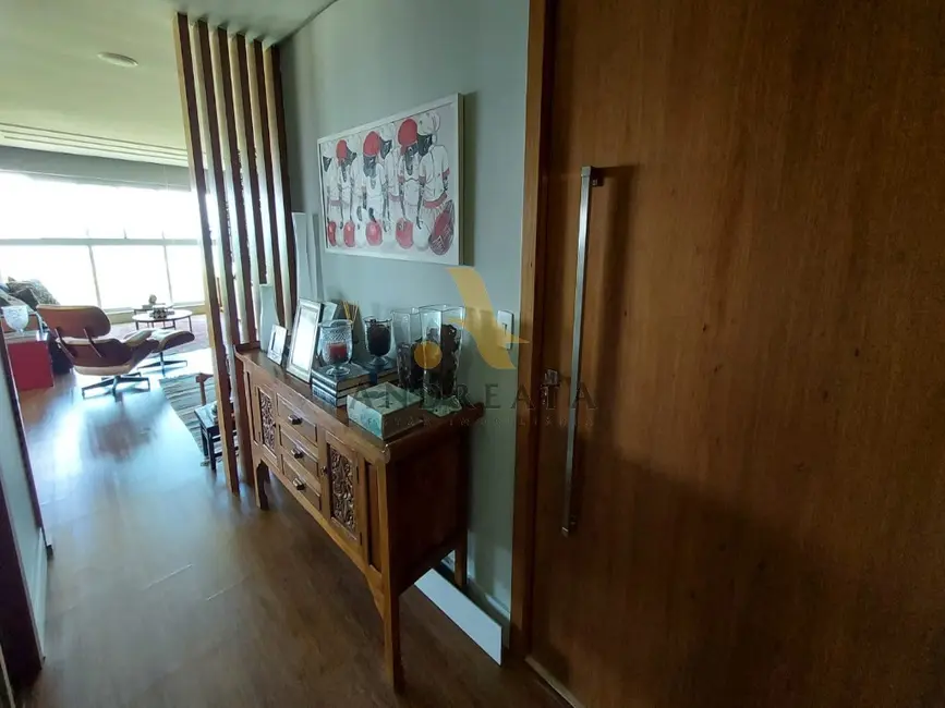 Apartamento com 4 quartos à venda, 249m2 em Barra da Tijuca, Rio De Janeiro - RJ - imagem 3 Foto 3 de Apartamento com 4 quartos à venda, 249m2 em Barra da Tijuca, Rio De Janeiro - RJ