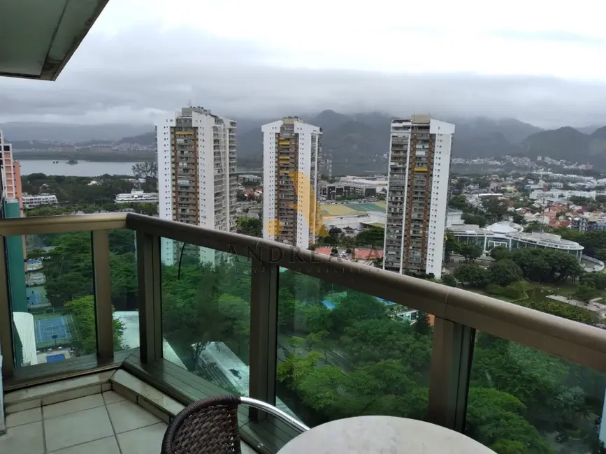 Foto 3 de Apartamento com 2 quartos à venda, 65m2 em Barra da Tijuca, Rio De Janeiro - RJ