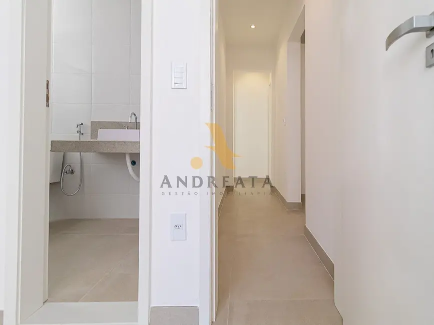 Apartamento com 4 quartos à venda, 155m2 em Lagoa, Rio De Janeiro - RJ - imagem 7 Foto 7 de Apartamento com 4 quartos à venda, 155m2 em Lagoa, Rio De Janeiro - RJ