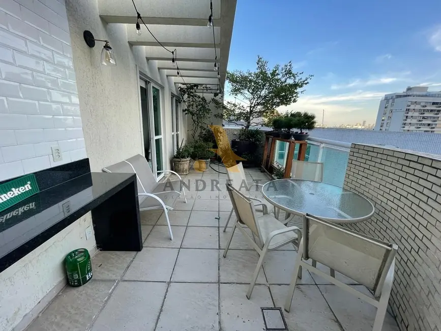 Apartamento com 3 quartos à venda, 156m2 em Jardim Botânico, Rio De Janeiro - RJ - imagem 6 Foto 6 de Apartamento com 3 quartos à venda, 156m2 em Jardim Botânico, Rio De Janeiro - RJ