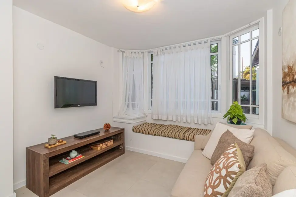 Casa com 5 quartos à venda, 170m2 em Barra da Tijuca, Rio De Janeiro - RJ - imagem 4 Foto 4 de Casa com 5 quartos à venda, 170m2 em Barra da Tijuca, Rio De Janeiro - RJ