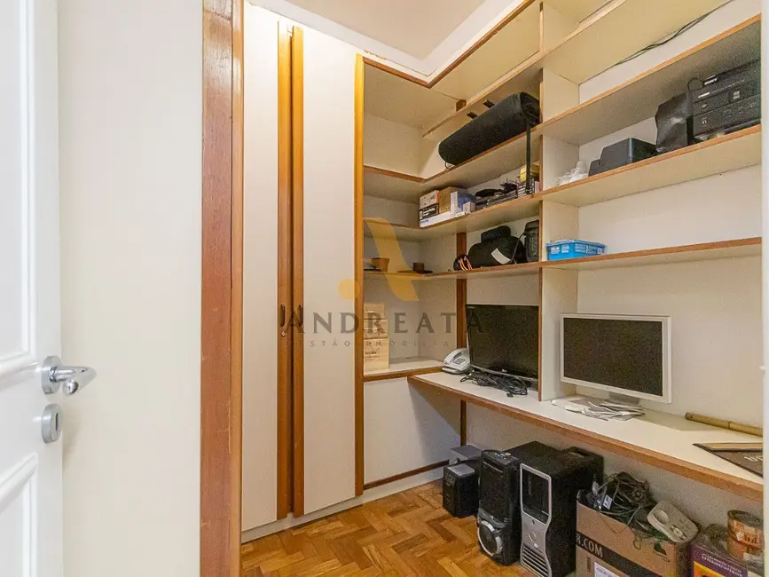 Apartamento com 4 quartos à venda, 525m2 em Flamengo, Rio De Janeiro - RJ - imagem 7 Foto 7 de Apartamento com 4 quartos à venda, 525m2 em Flamengo, Rio De Janeiro - RJ