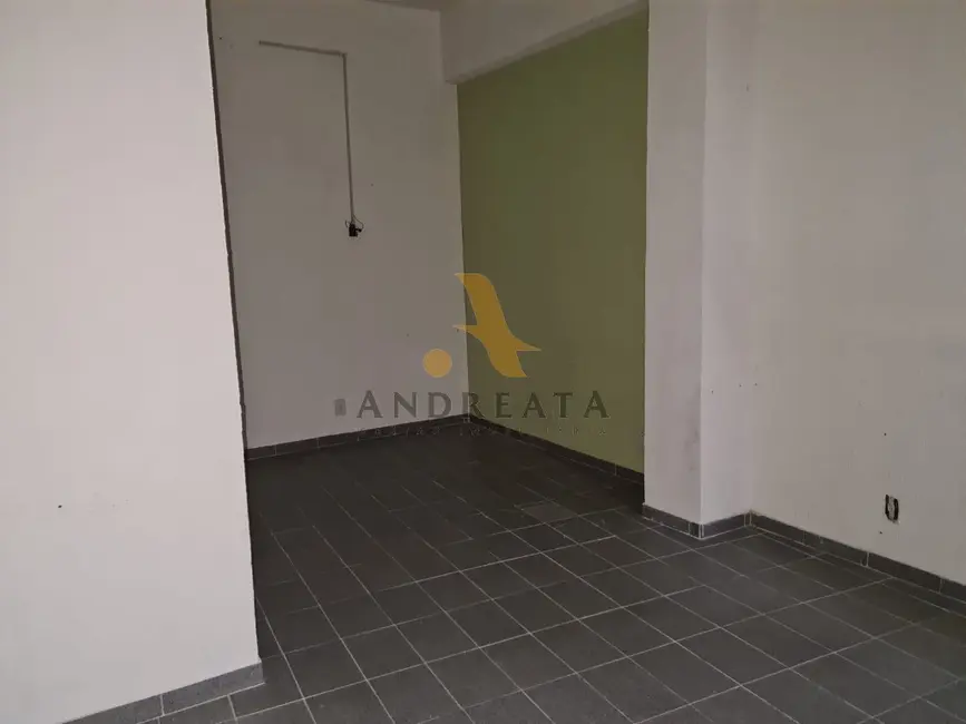 Loja para alugar, 26m2 em Bonsucesso, Rio De Janeiro - RJ - imagem 3 Foto 3 de Loja para alugar, 26m2 em Bonsucesso, Rio De Janeiro - RJ