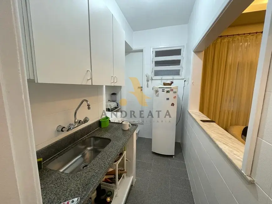 Apartamento com 2 quartos à venda, 54m2 em Copacabana, Rio De Janeiro - RJ - imagem 7 Foto 7 de Apartamento com 2 quartos à venda, 54m2 em Copacabana, Rio De Janeiro - RJ