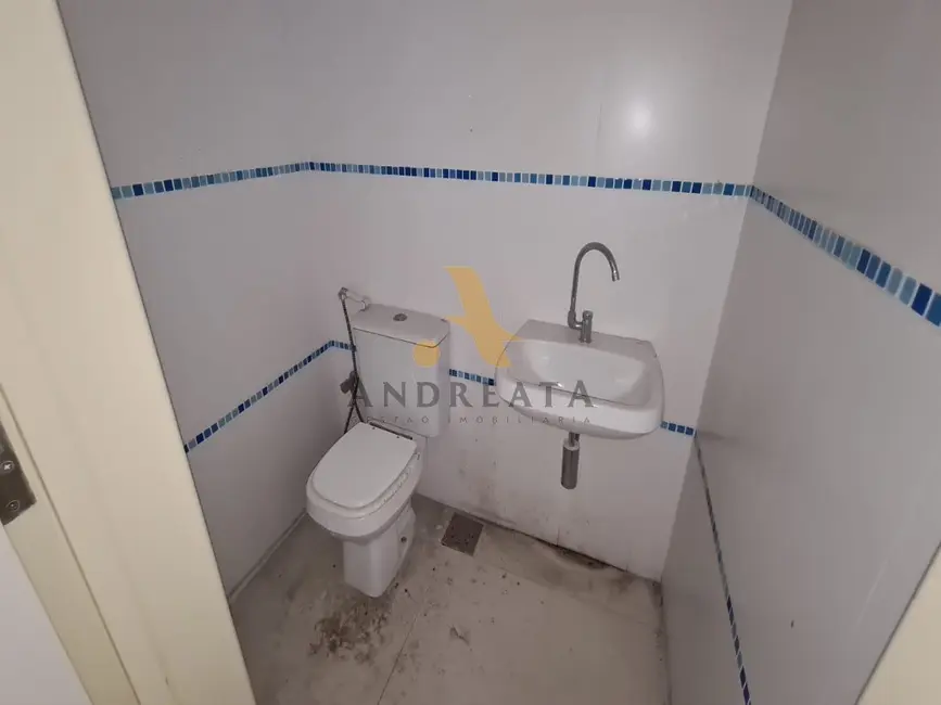 Loja para alugar, 195m2 em Barra da Tijuca, Rio De Janeiro - RJ - imagem 9 Foto 9 de Loja para alugar, 195m2 em Barra da Tijuca, Rio De Janeiro - RJ