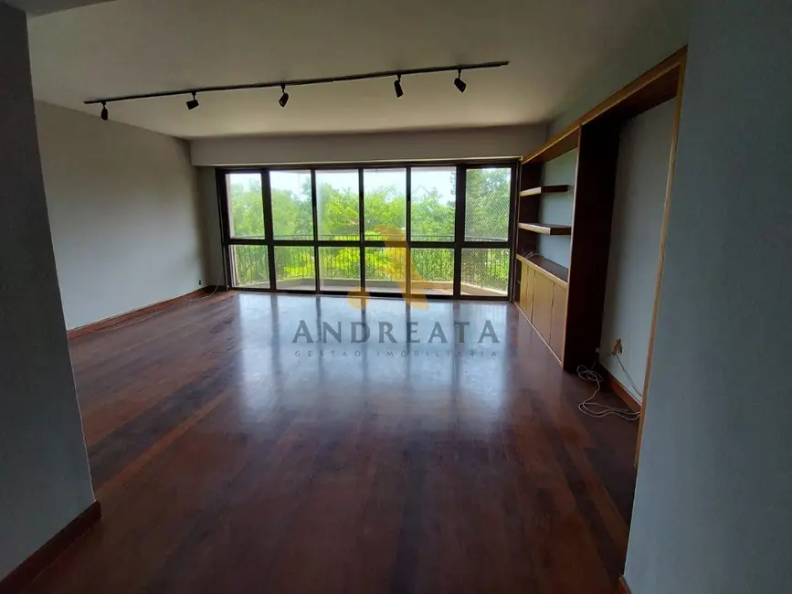 Apartamento com 4 quartos à venda, 180m2 em Barra da Tijuca, Rio De Janeiro - RJ - imagem 3 Foto 3 de Apartamento com 4 quartos à venda, 180m2 em Barra da Tijuca, Rio De Janeiro - RJ