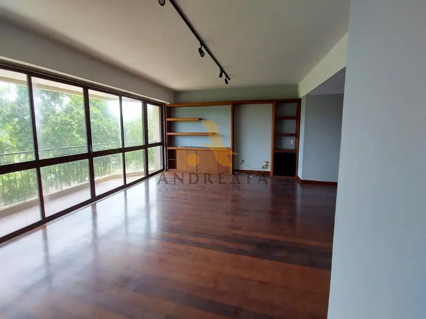 Apartamento com 4 quartos à venda, 180m2 em Barra da Tijuca, Rio De Janeiro - RJ - imagem 2 Foto 2 de Apartamento com 4 quartos à venda, 180m2 em Barra da Tijuca, Rio De Janeiro - RJ